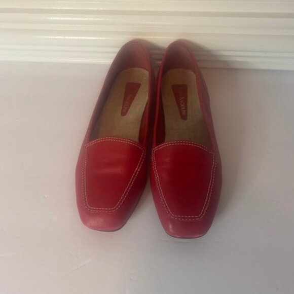 Enzo Angiolini Red Leather Women's Loafers/shoes, size 7M - Picture 1 of 7